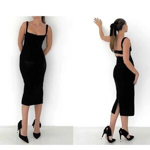 Rumored “Runaway” Black Velvet Midi Dress